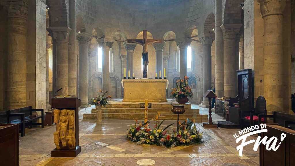Altare Abbazia di Sant'Antimo - Val d'Orcia - Toscana