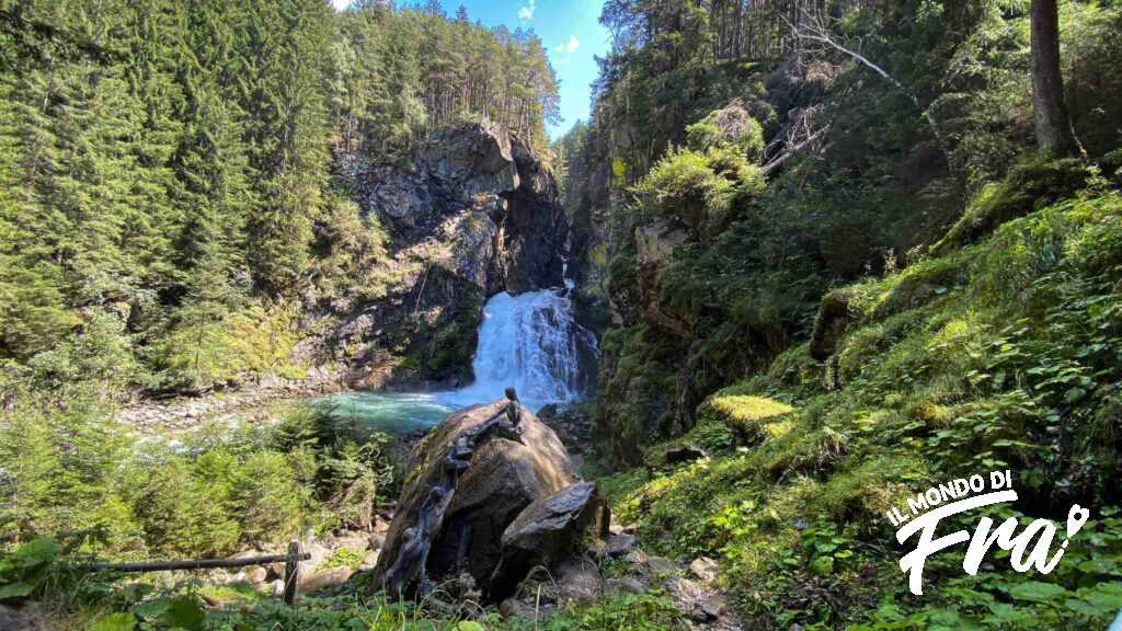 Prima cascata sentiero delle cascate di Riva di Tures